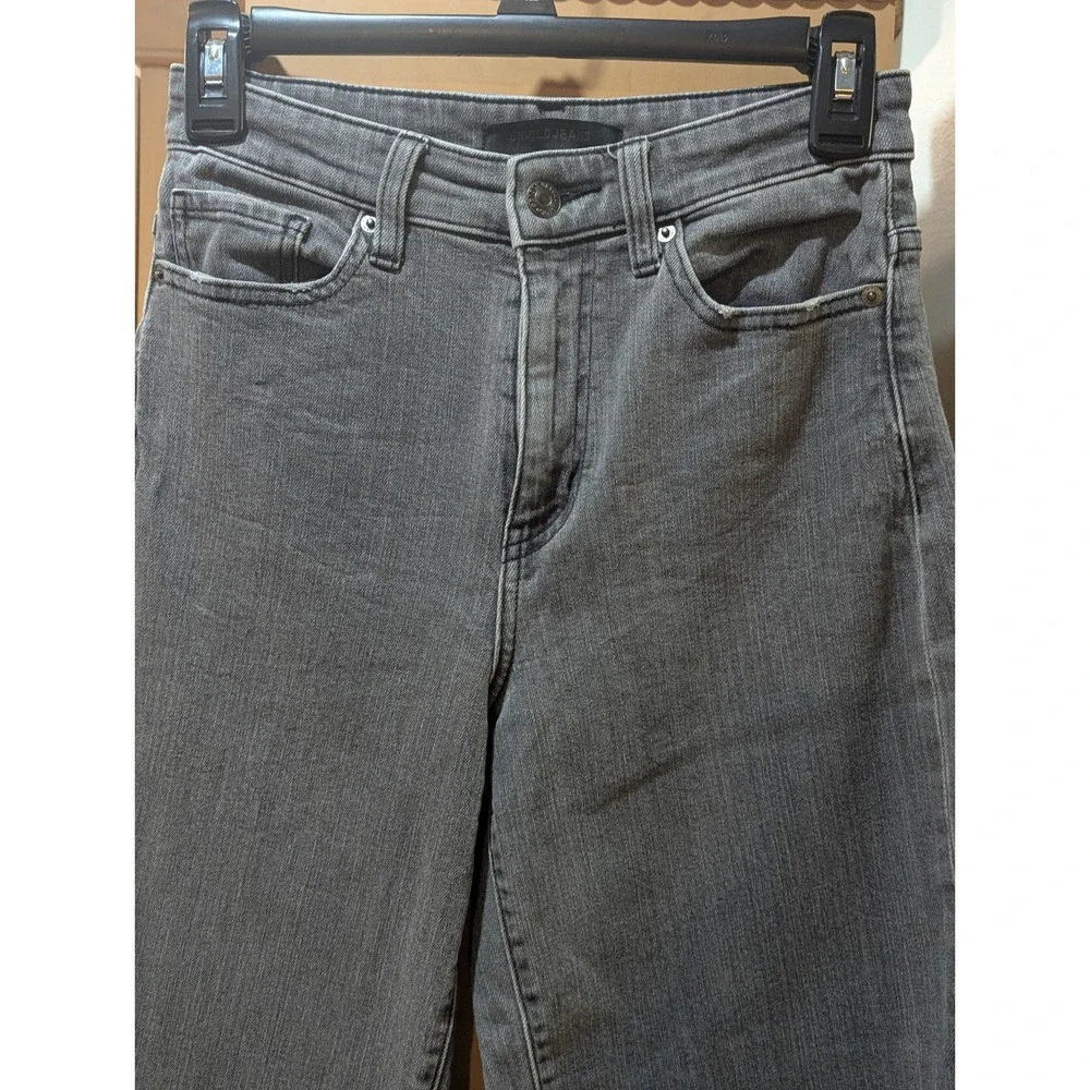 Uniqlo Jeans Womens Sz 23 Gray High Rise Wide Straight Raw Hem Denim Boho Grunge